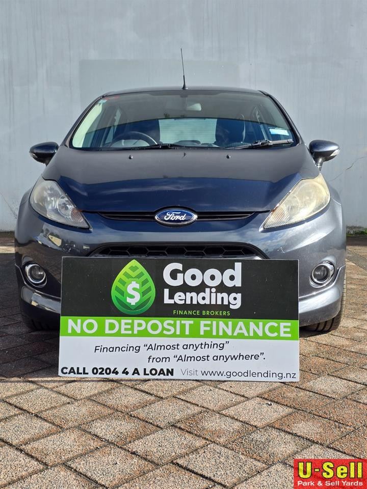 Vehicle image 3