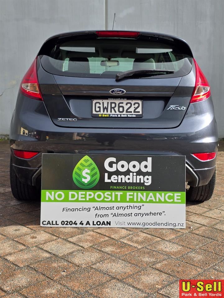 Vehicle image 4