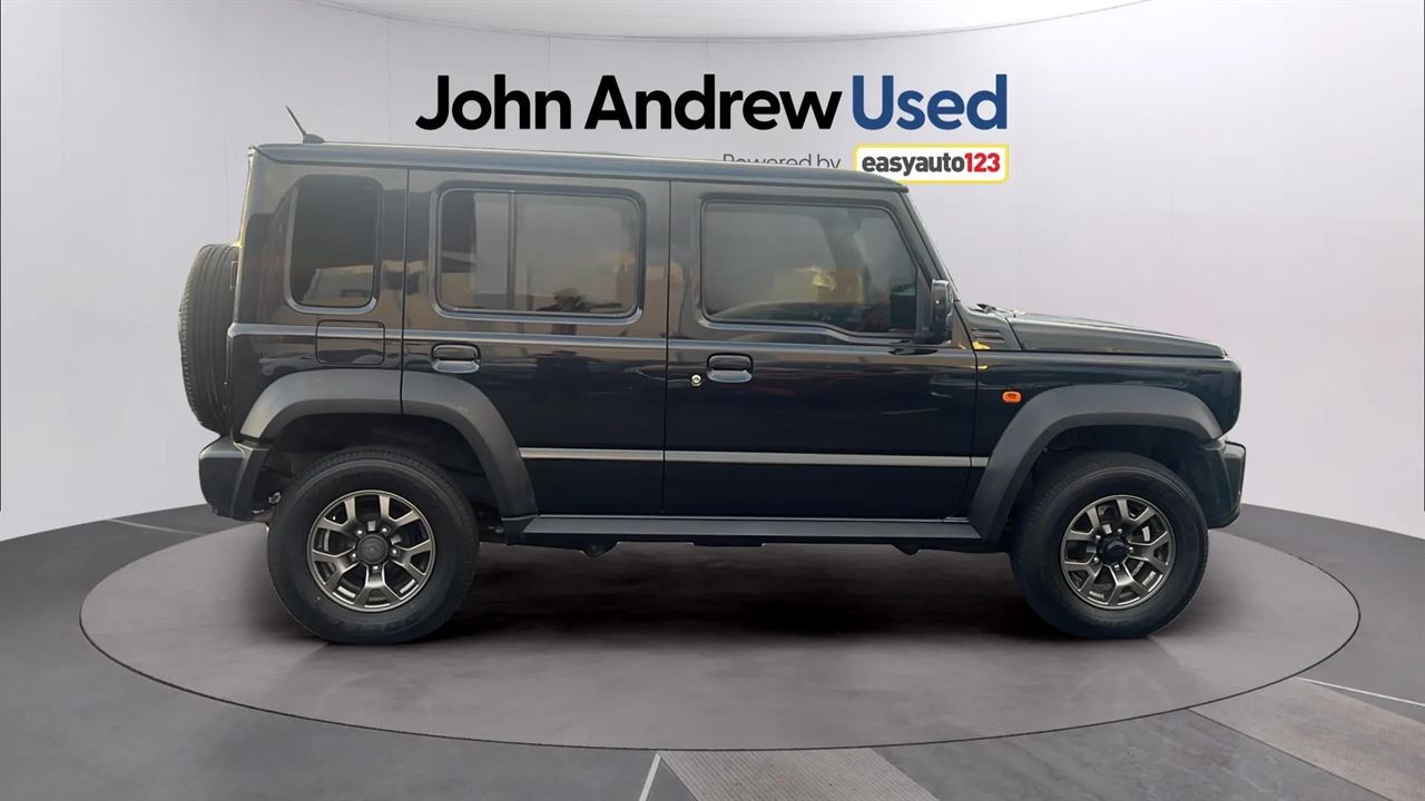 Vehicle image 5