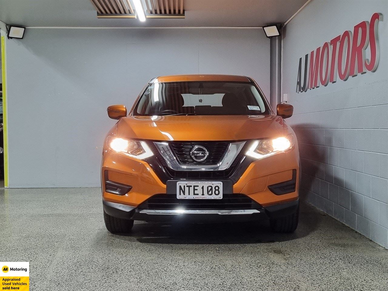 Vehicle image 2