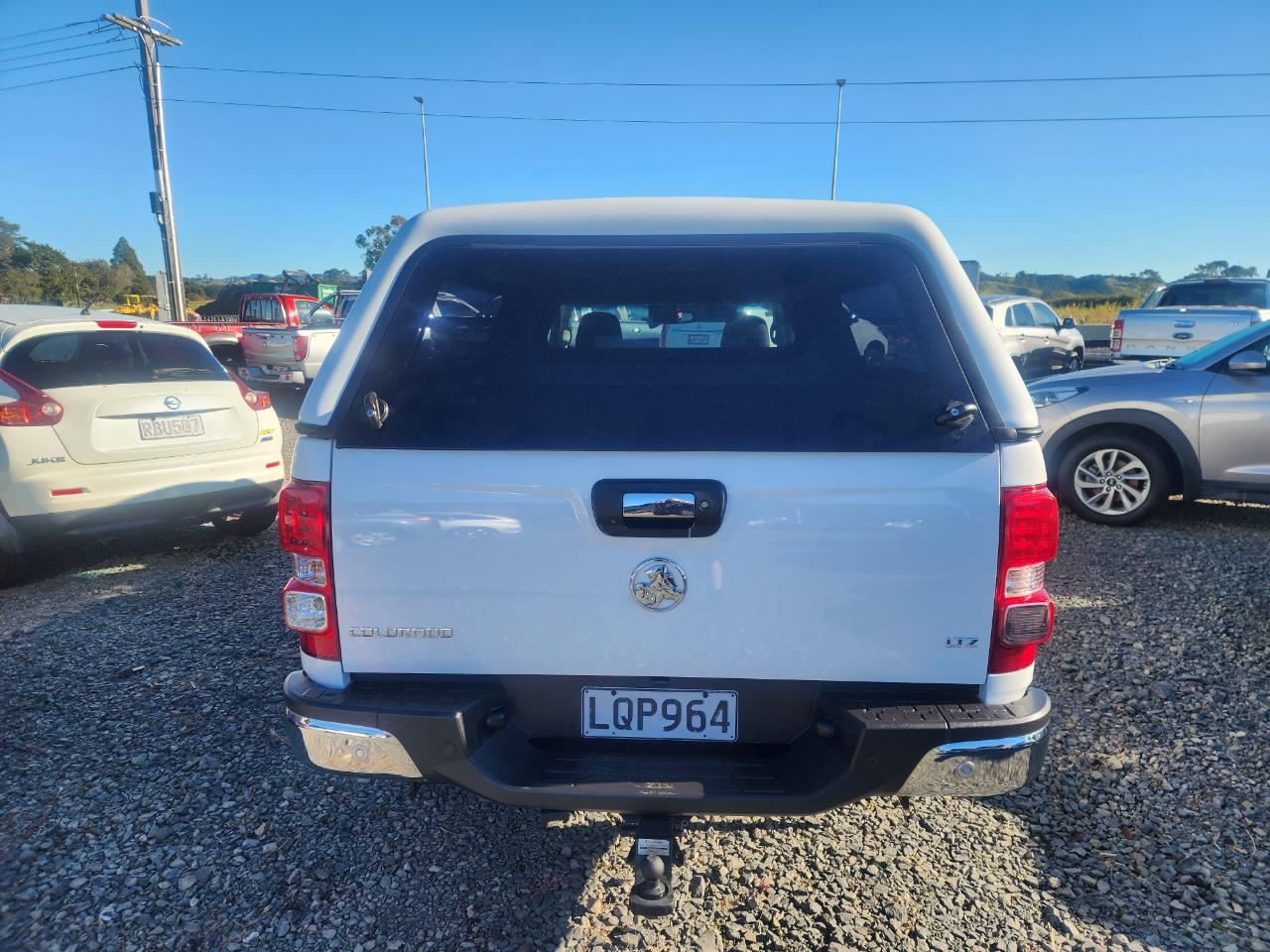 Vehicle image 5