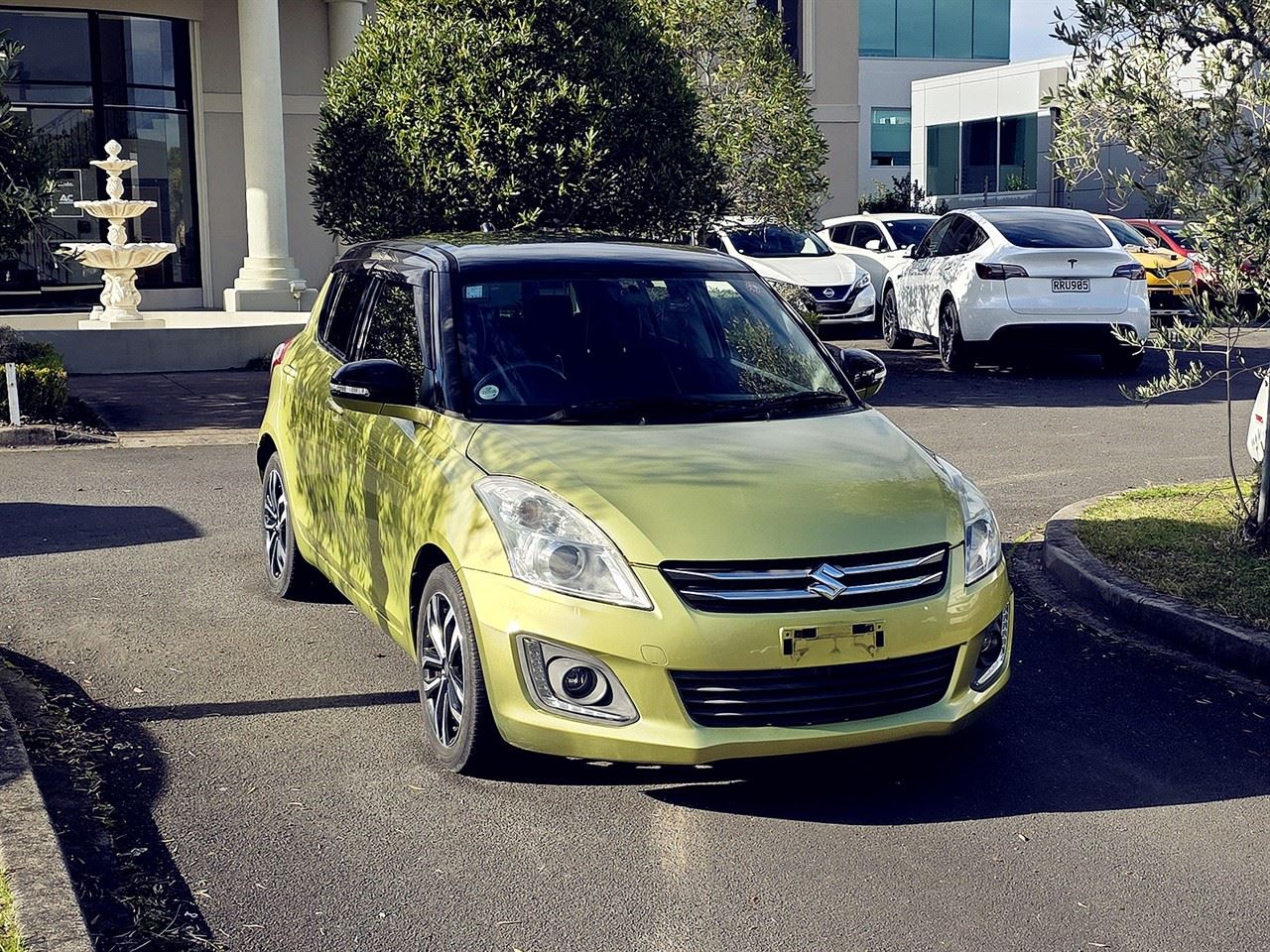 Vehicle image 2