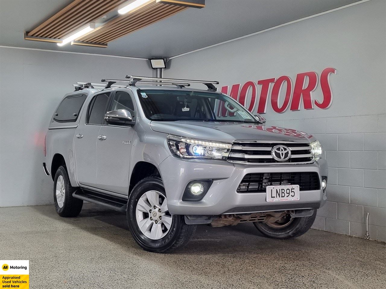 Vehicle image 1