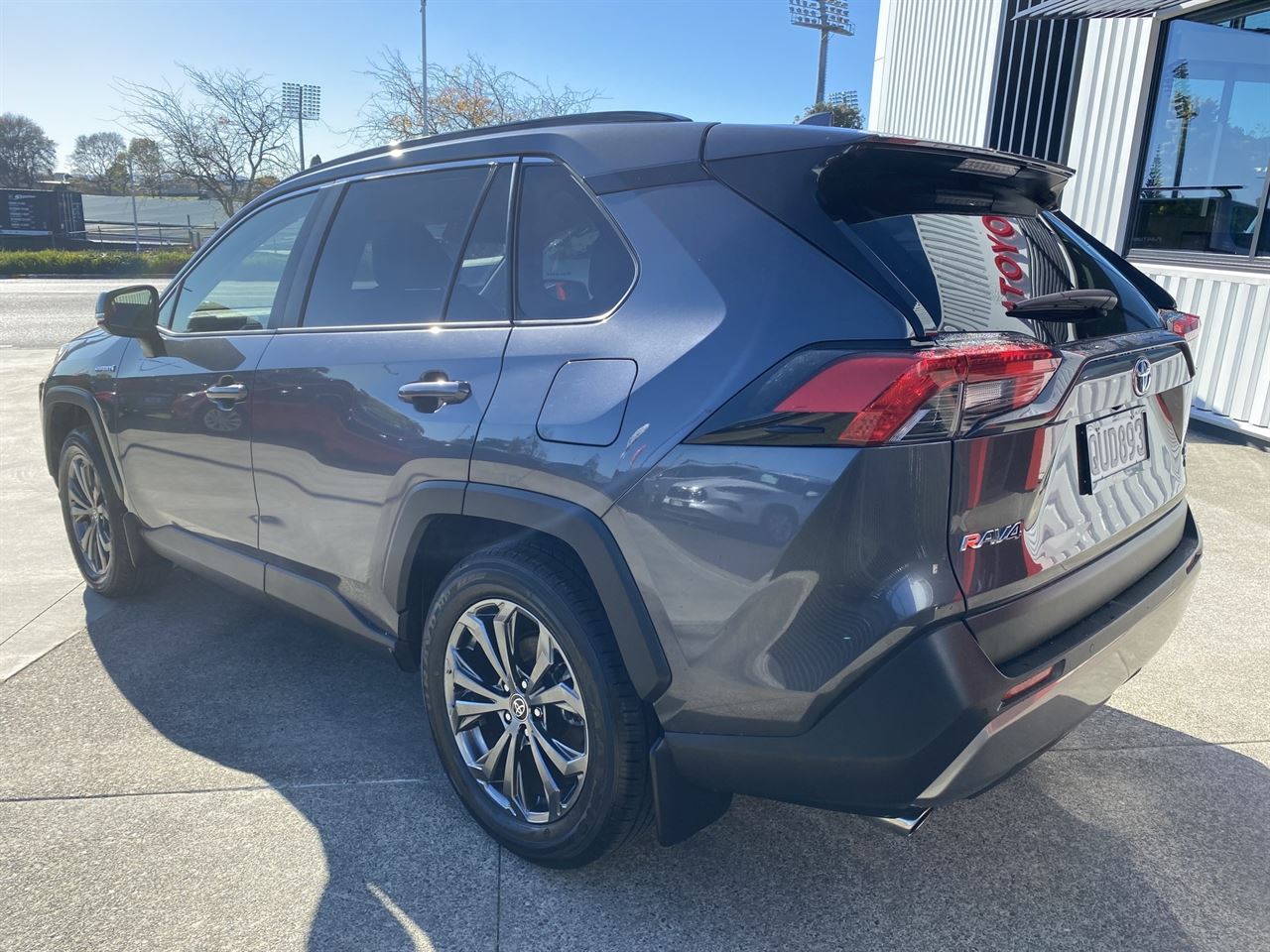 Vehicle image 3