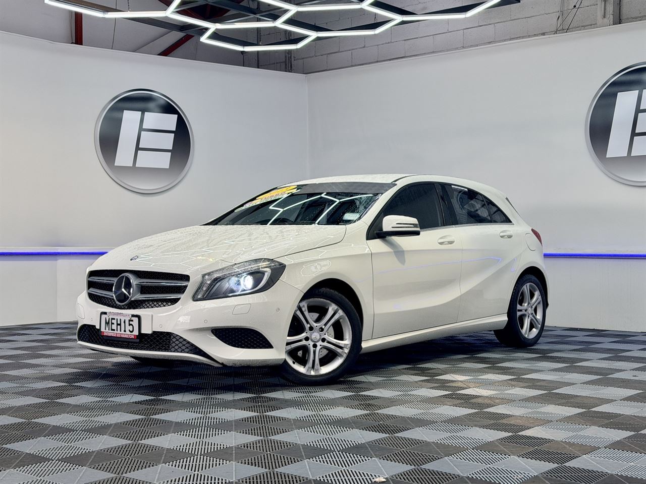 Vehicle image 3