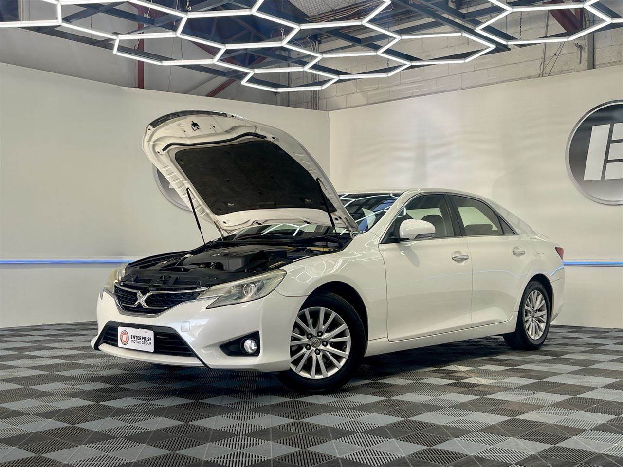 Vehicle image 3