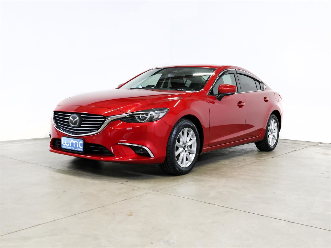 Vehicle image 4