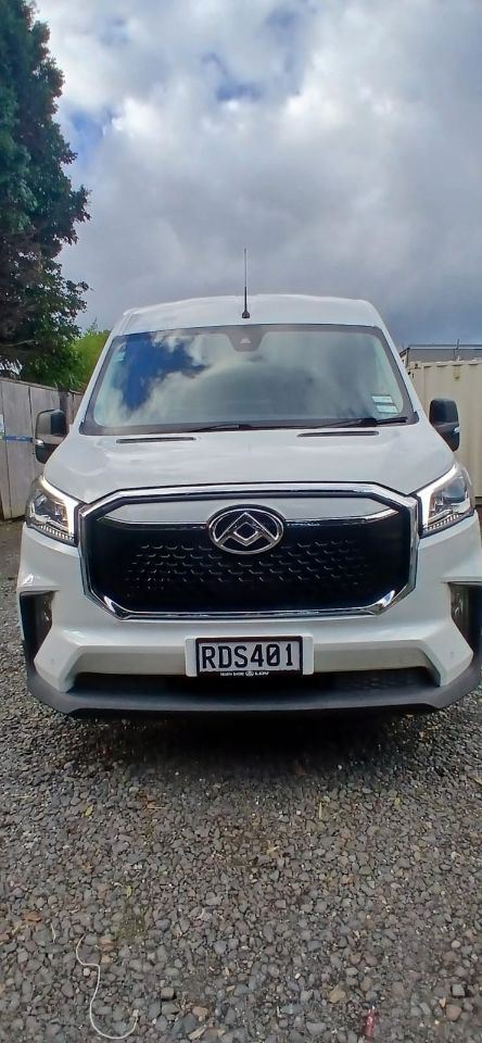 Vehicle image 1