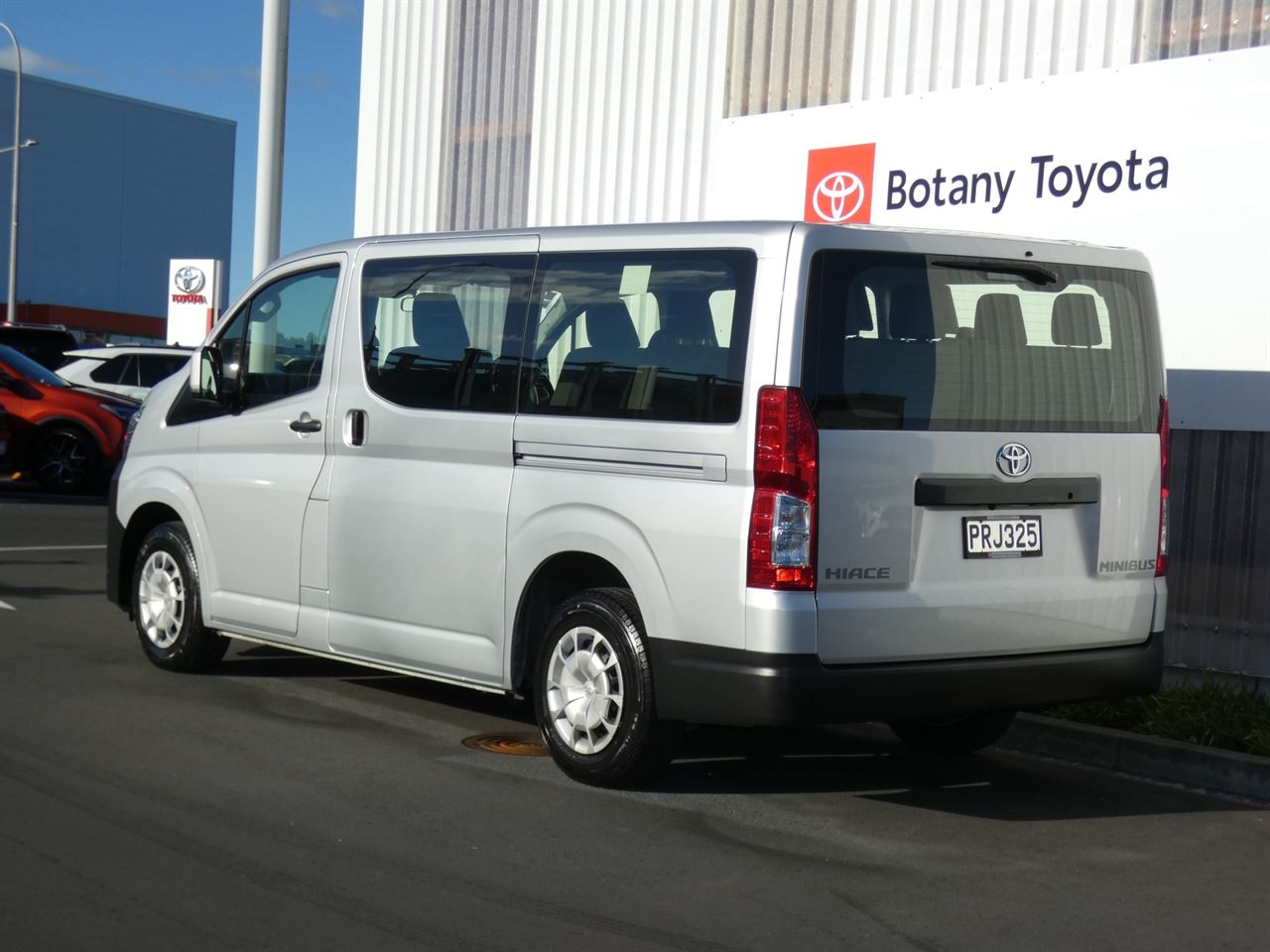 Vehicle image 3