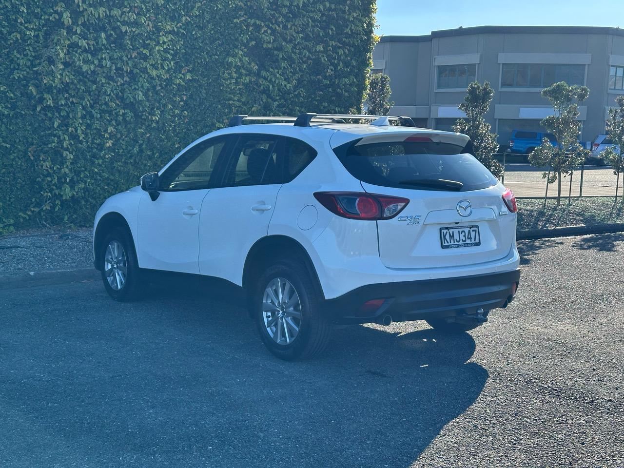Vehicle image 5