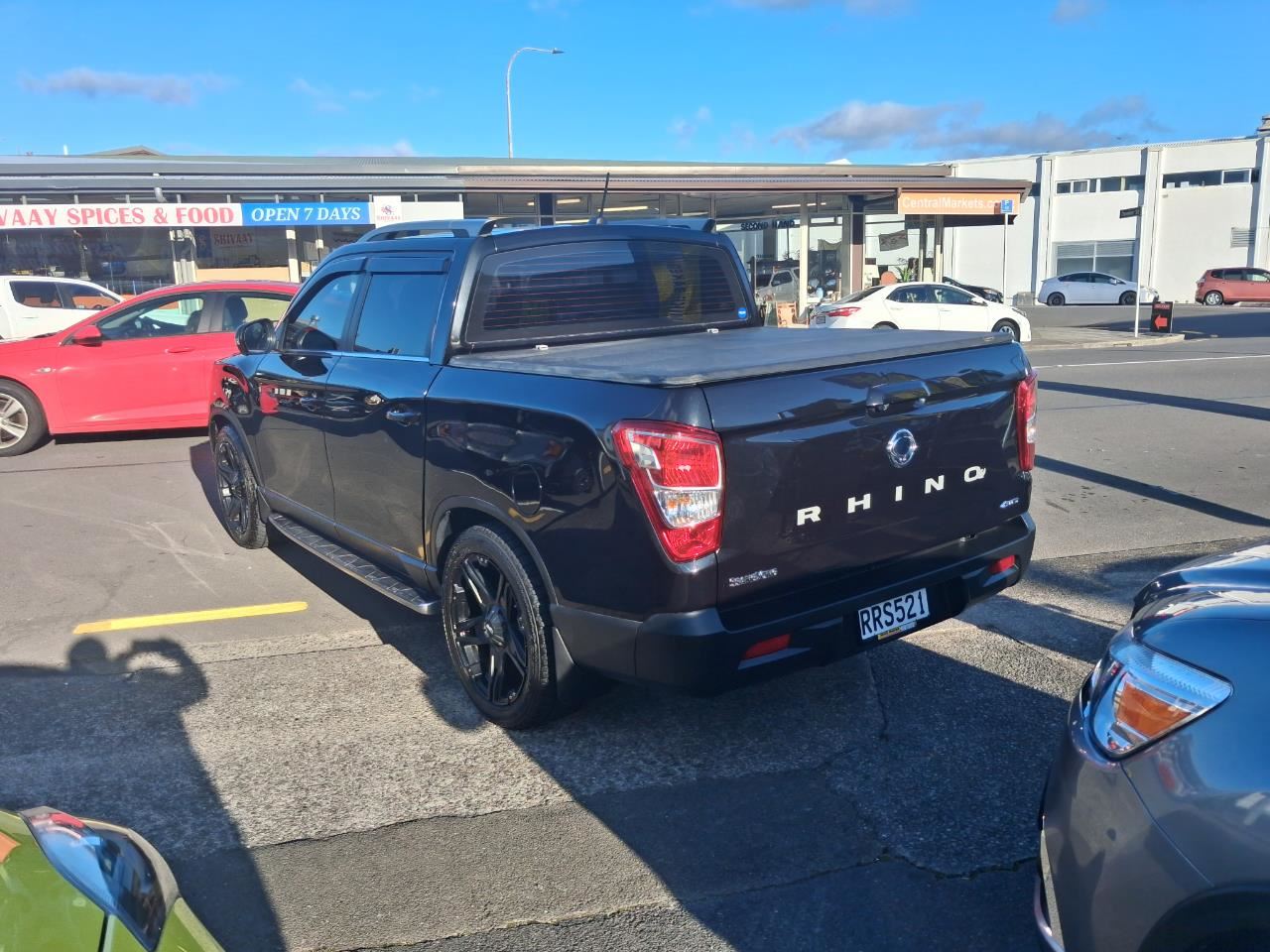 Vehicle image 3