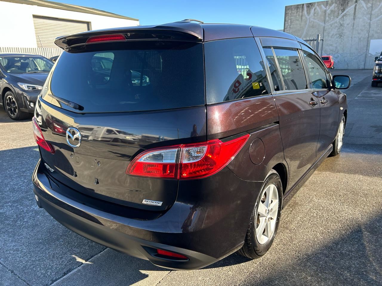 Vehicle image 5