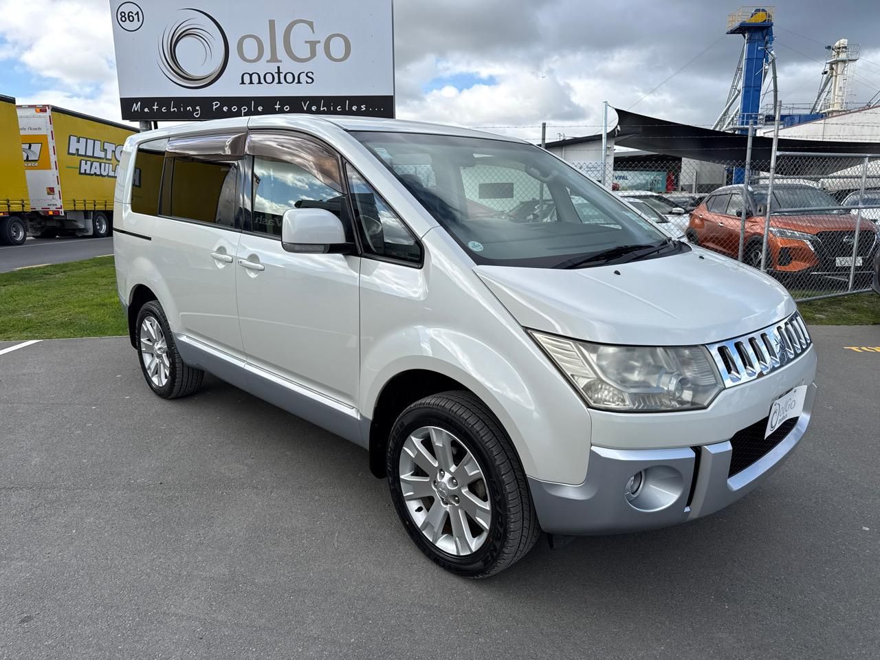 Vehicle image 2