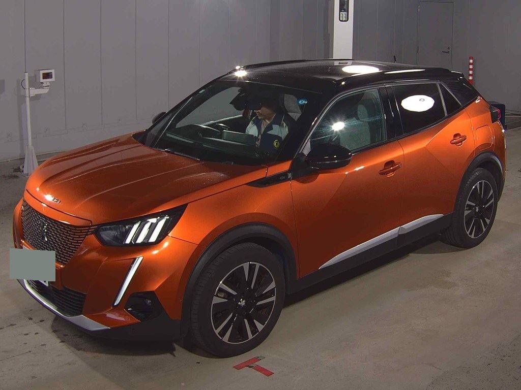 Vehicle image 3