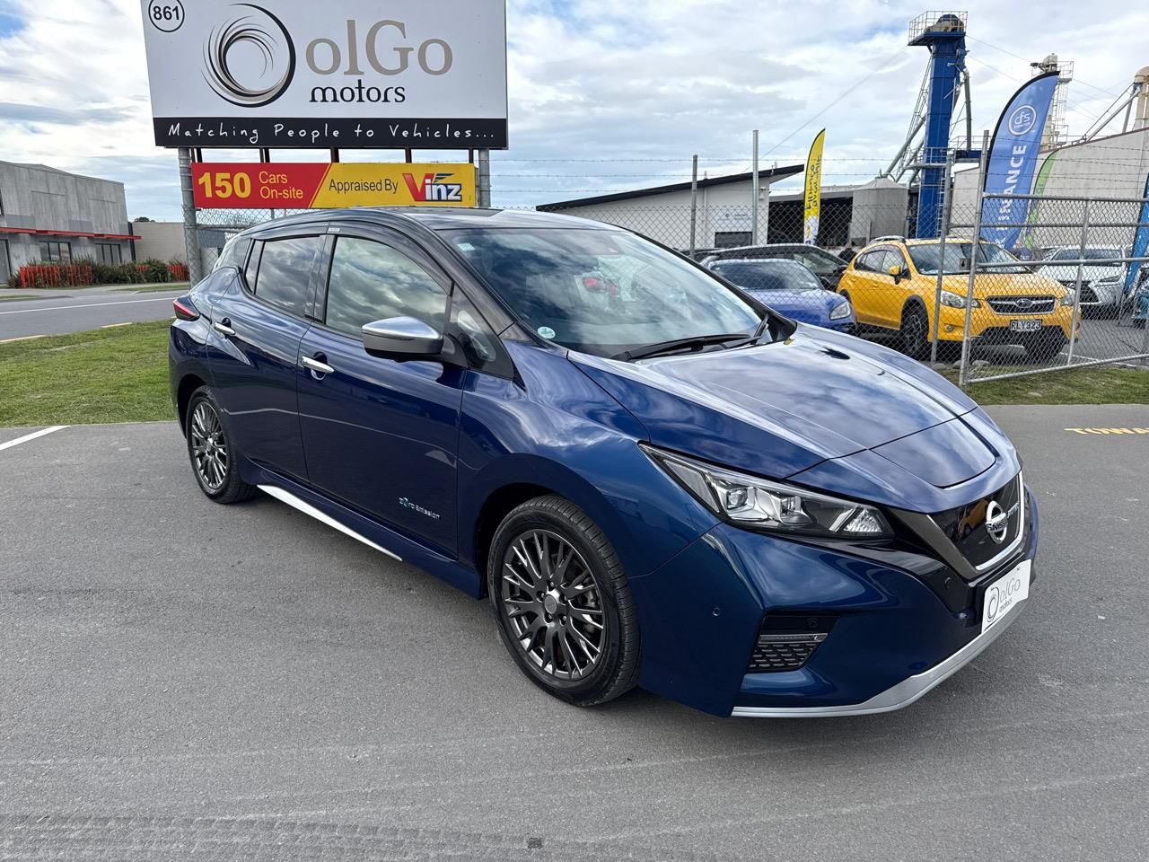 Vehicle image 2