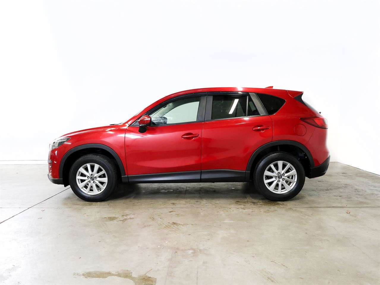 Vehicle image 5