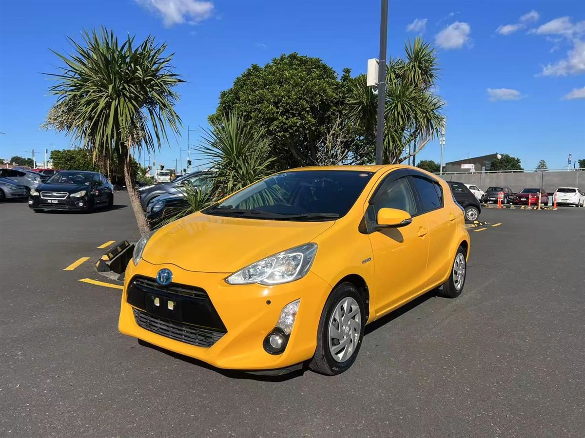 Vehicle image 1