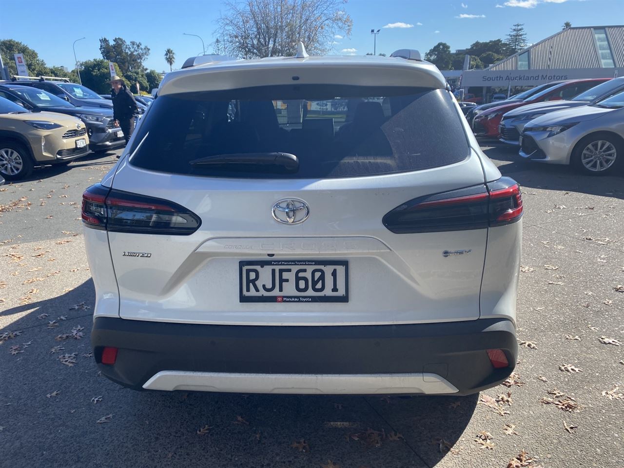 Vehicle image 3