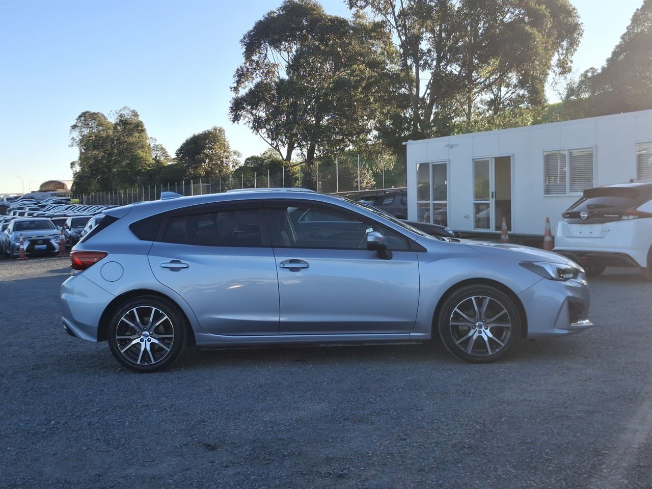Vehicle image 4