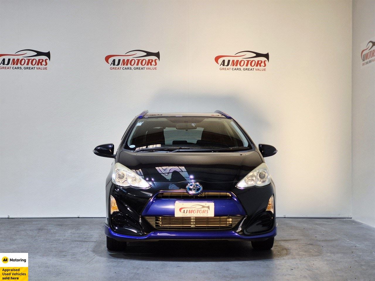 Vehicle image 2