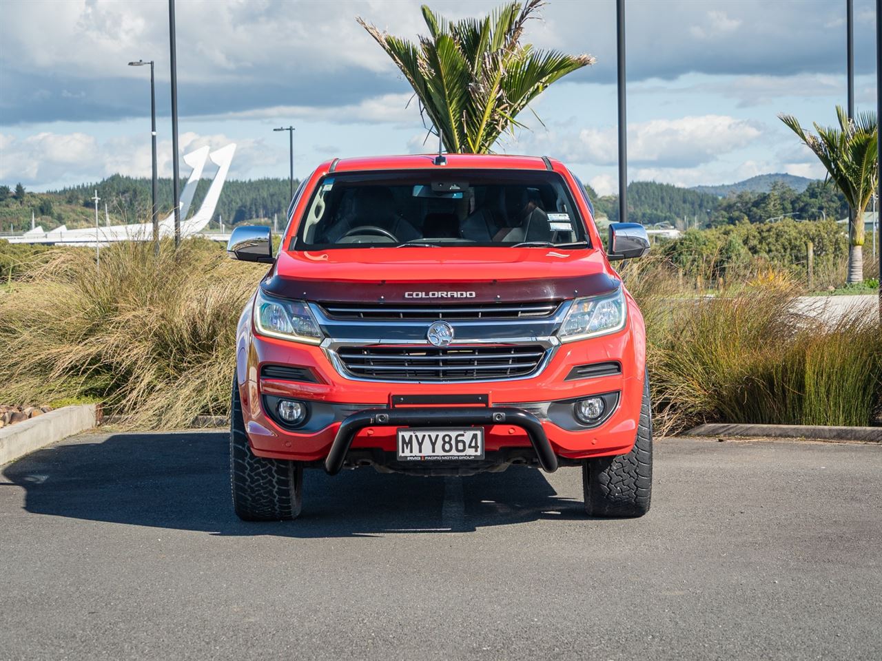 Vehicle image 4