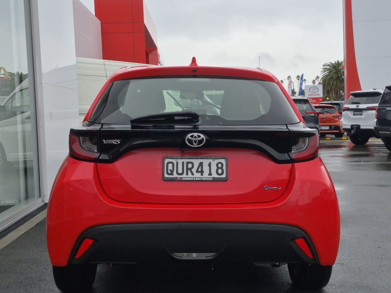 Vehicle image 4