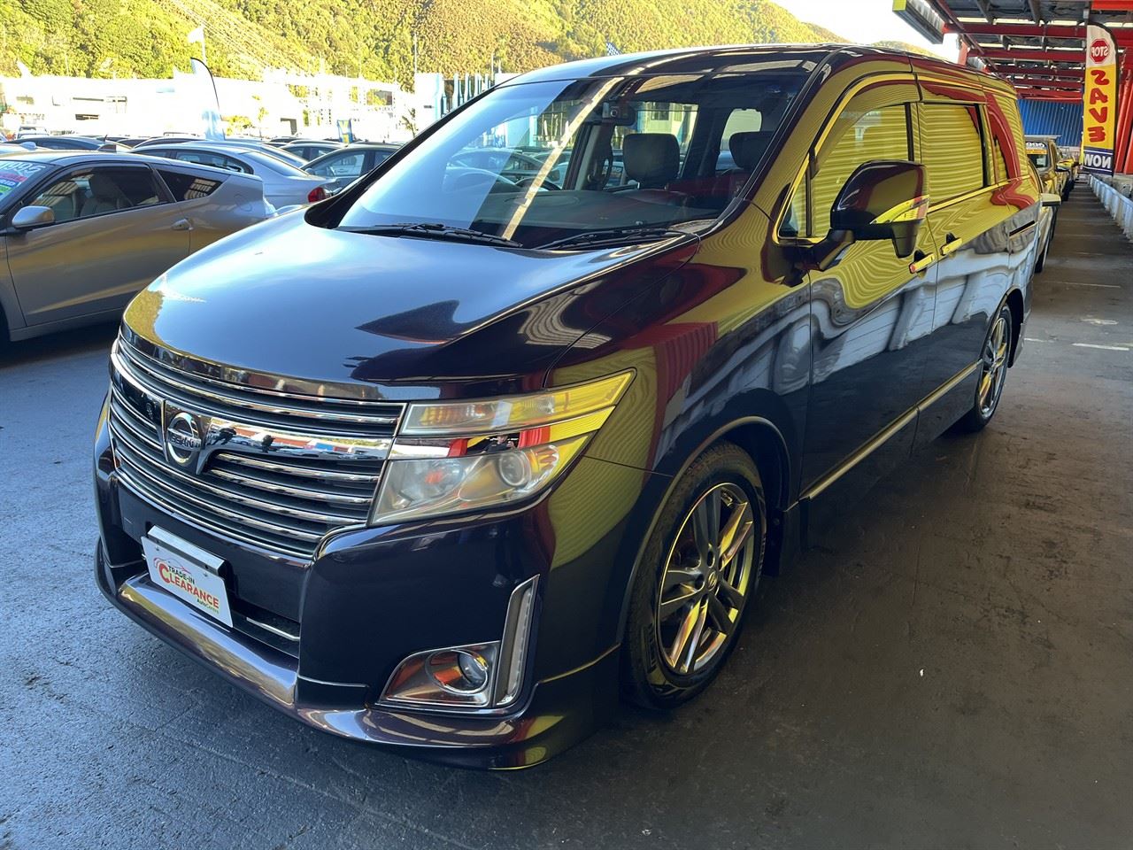Vehicle image 3