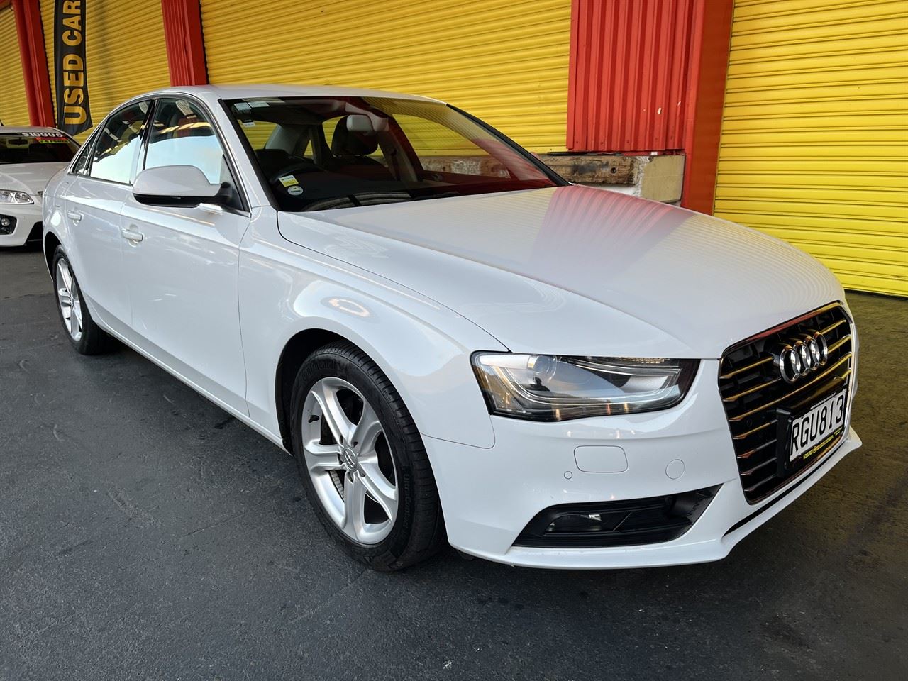 Vehicle image 1