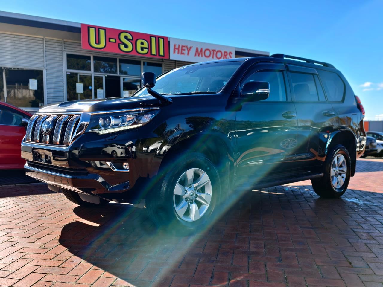 Vehicle image 3