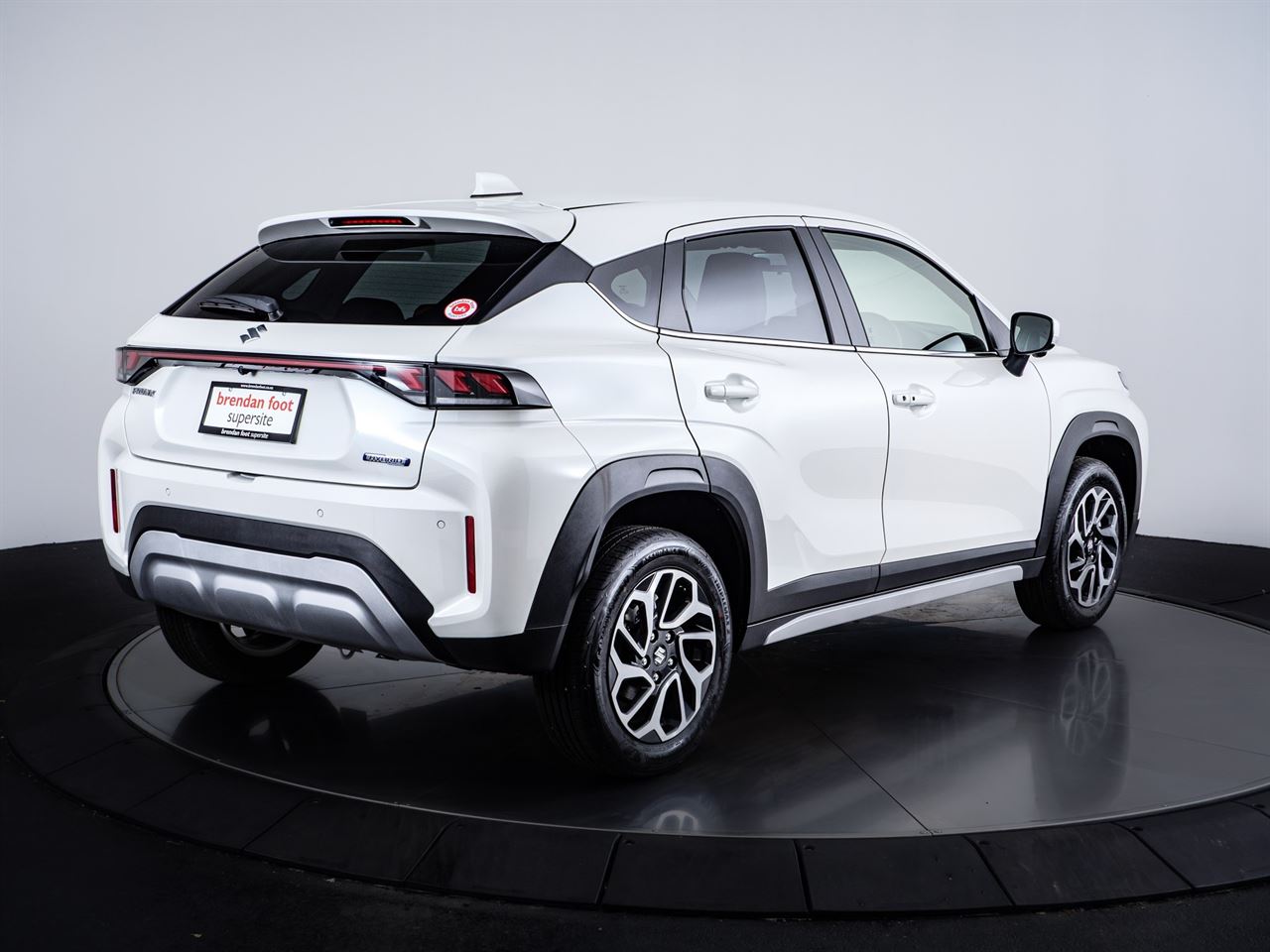 Vehicle image 3