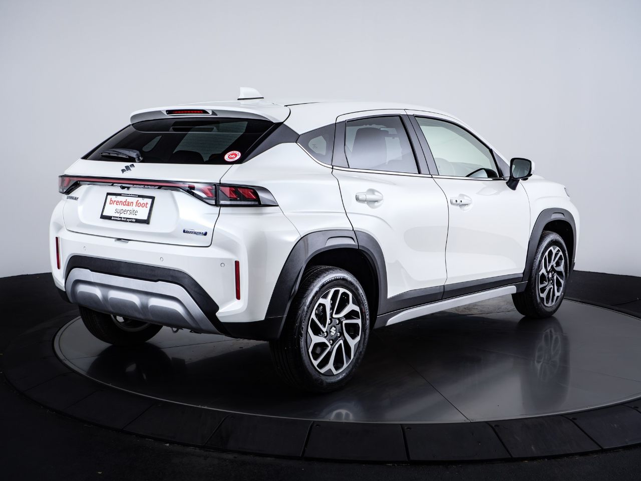 Vehicle image 3