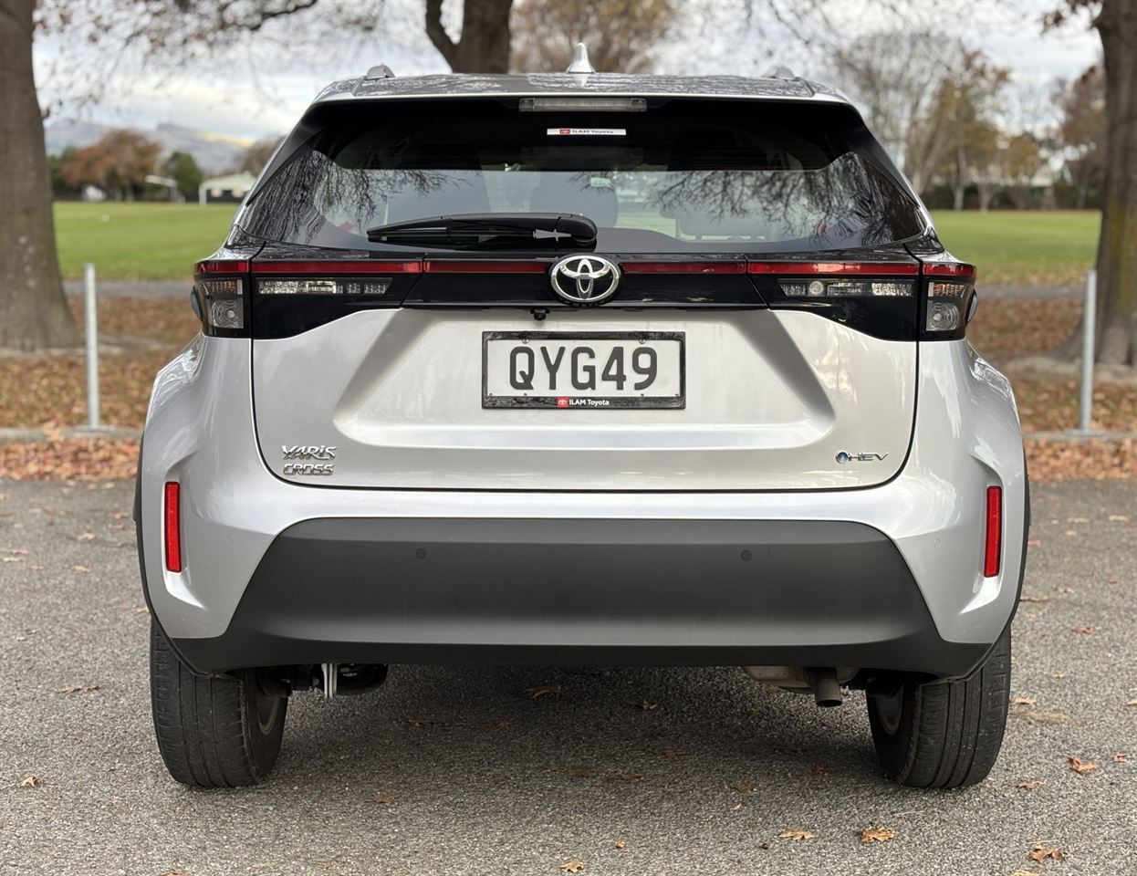 Vehicle image 4