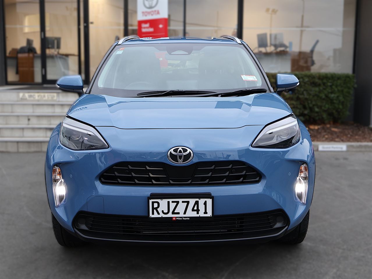 Vehicle image 2