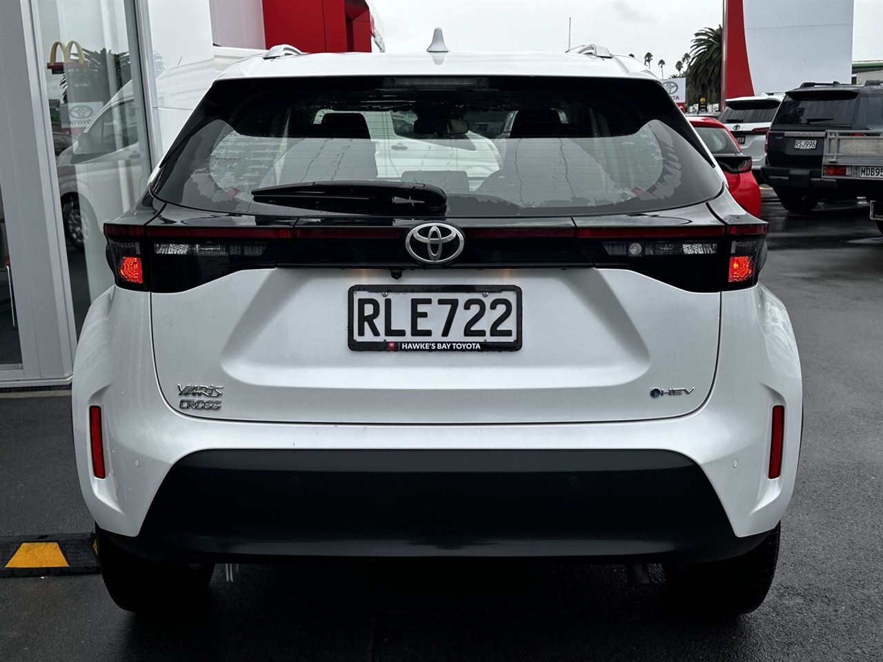 Vehicle image 4