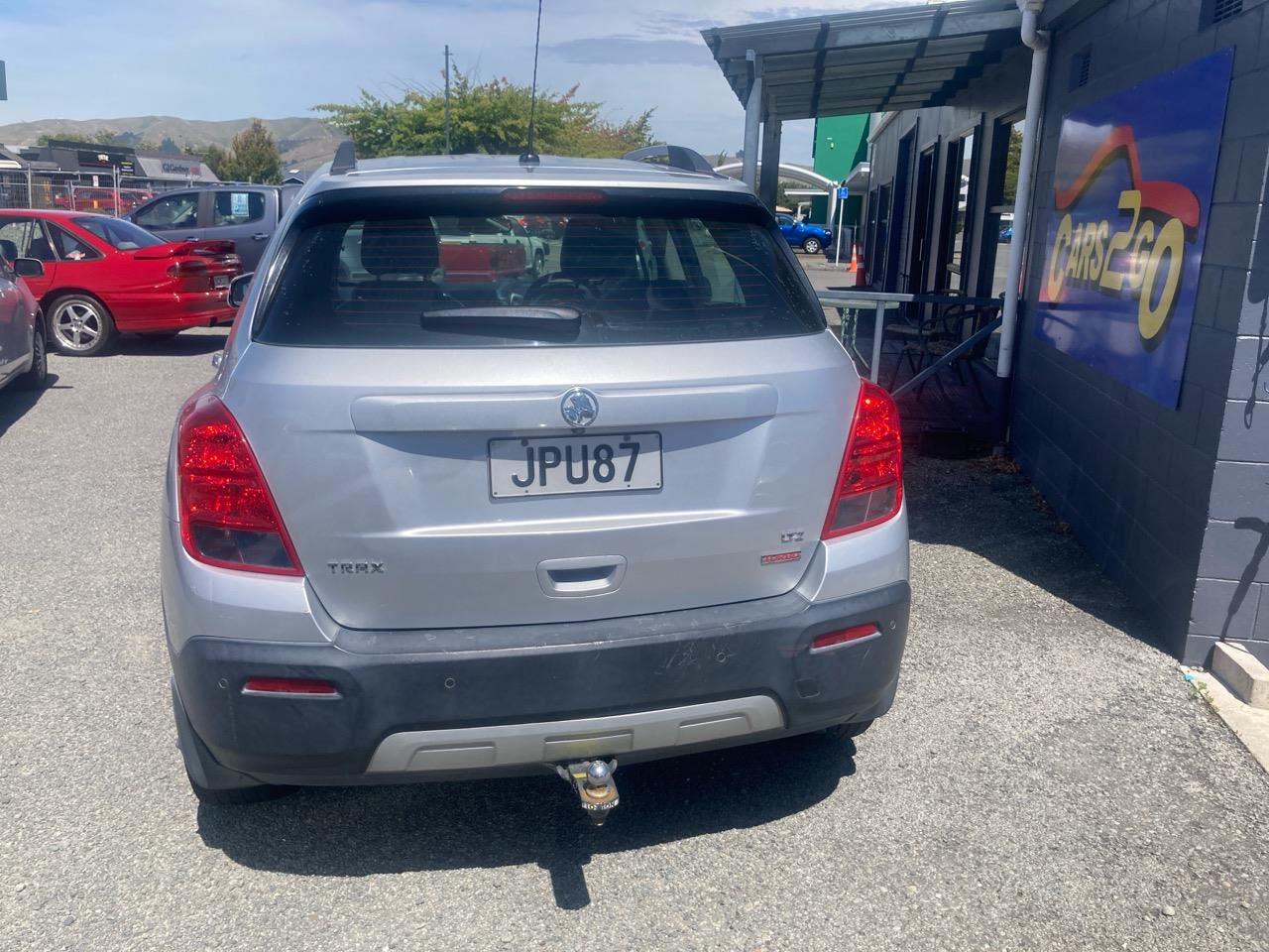 Vehicle image 4