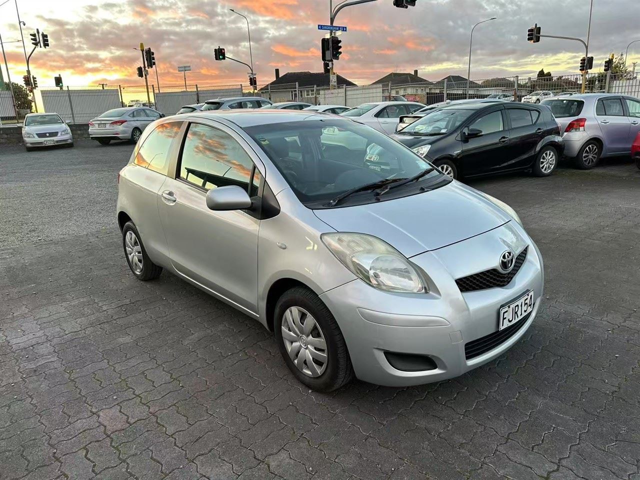 Vehicle image 1