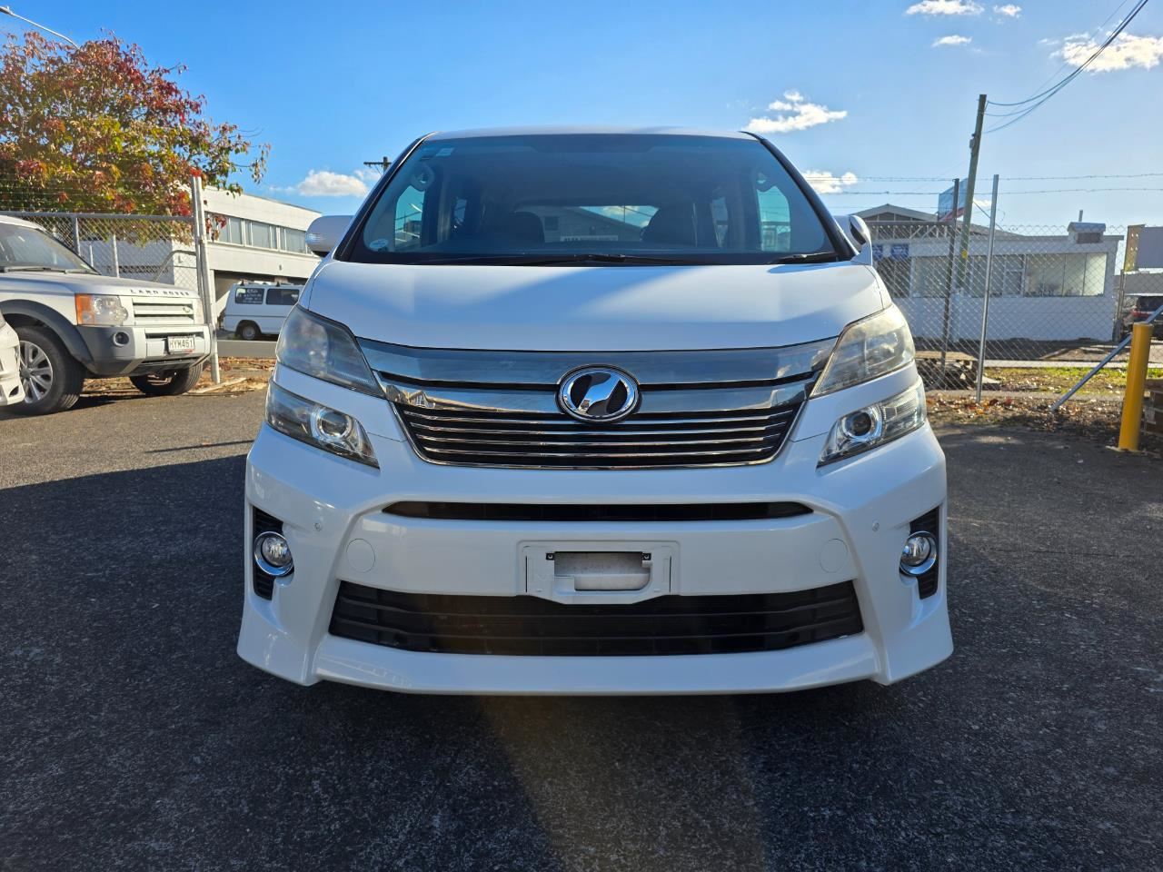 Vehicle image 3