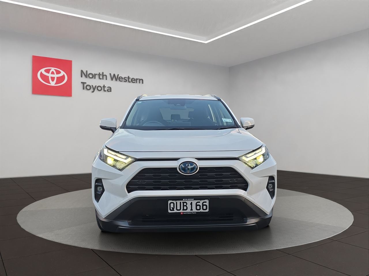 Vehicle image 2