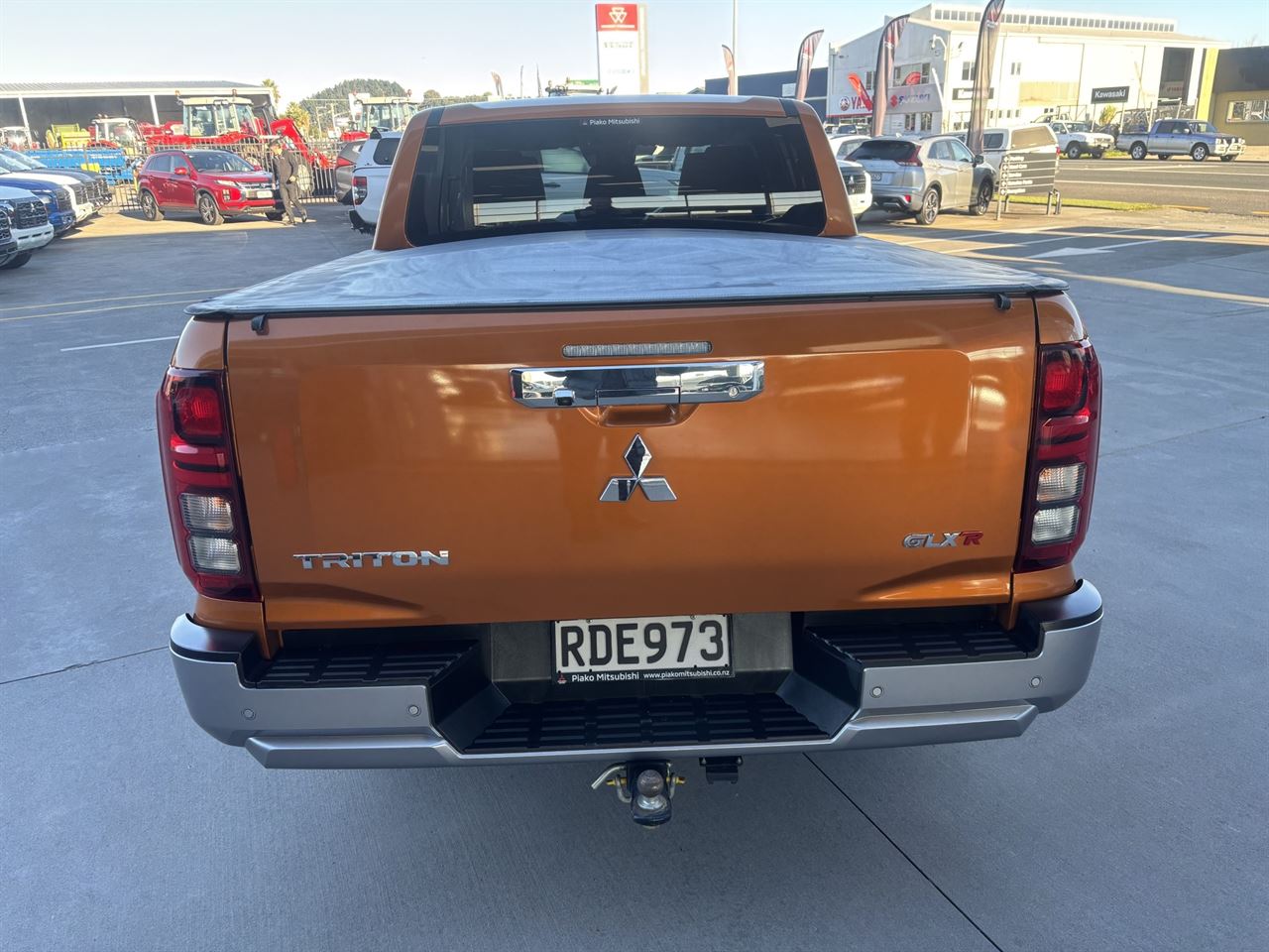 Vehicle image 4
