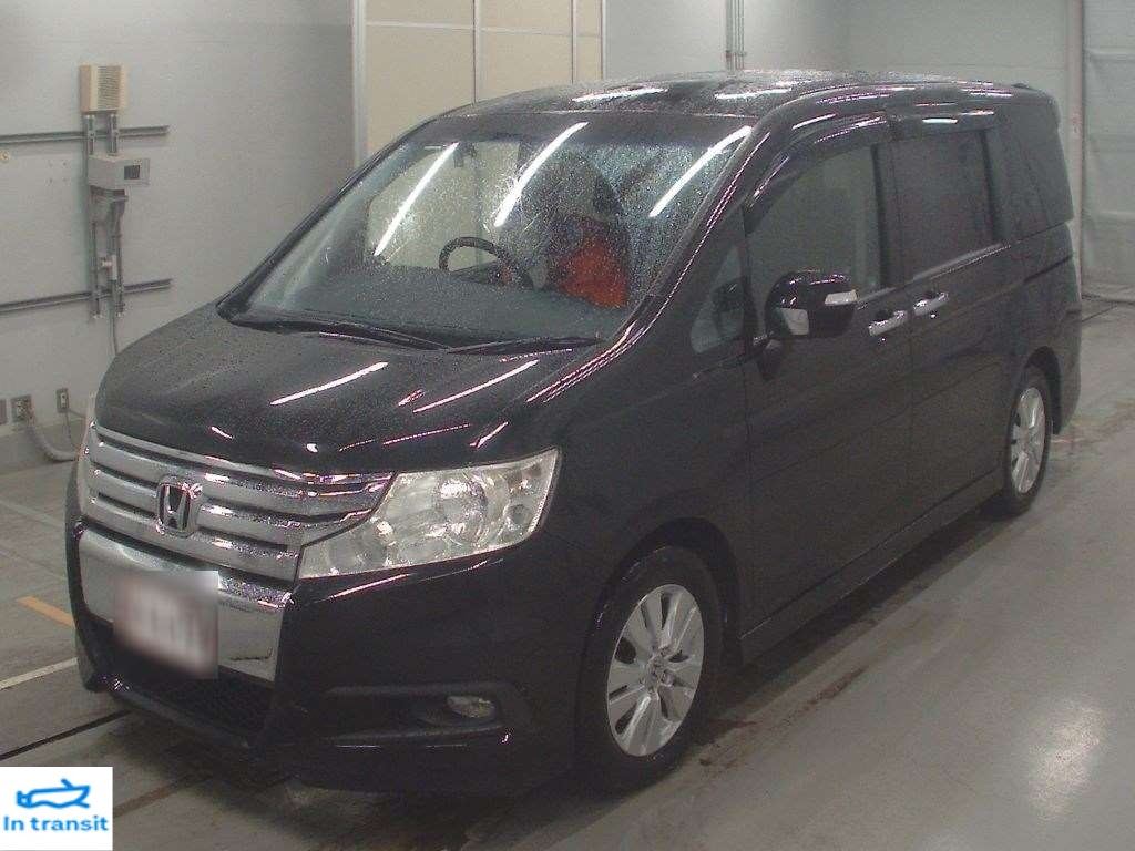 Vehicle image 3