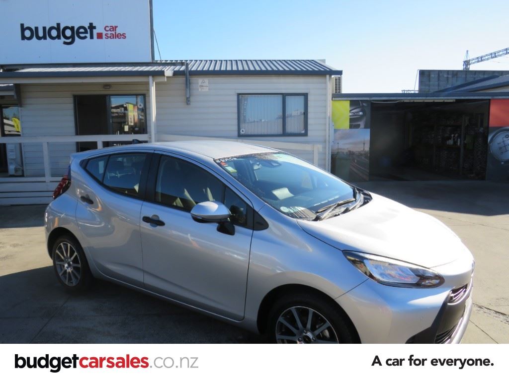 Vehicle image 1