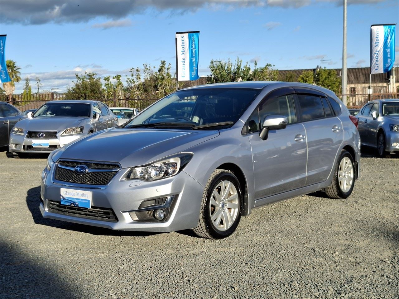 Vehicle image 3