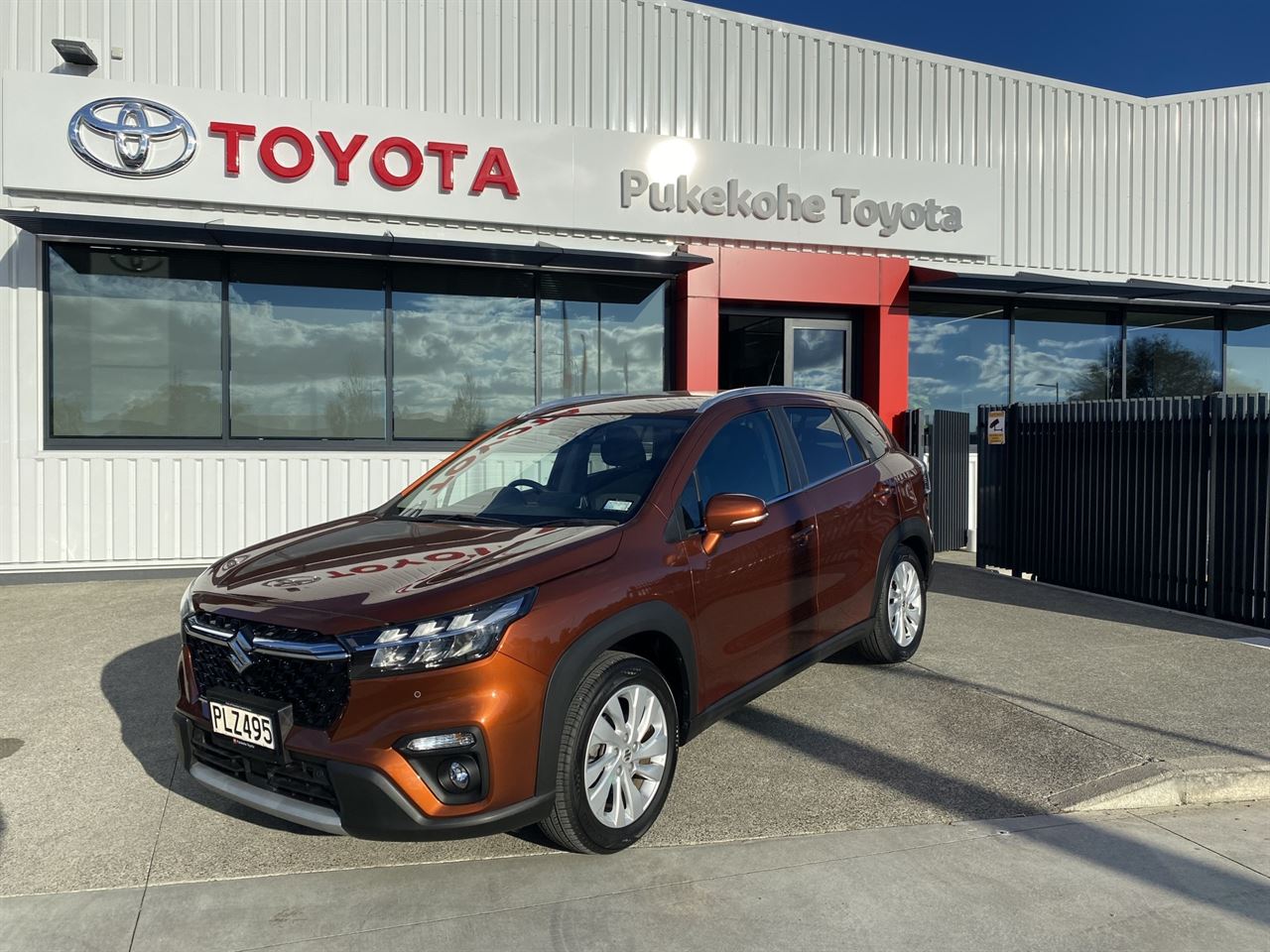 Vehicle image 1