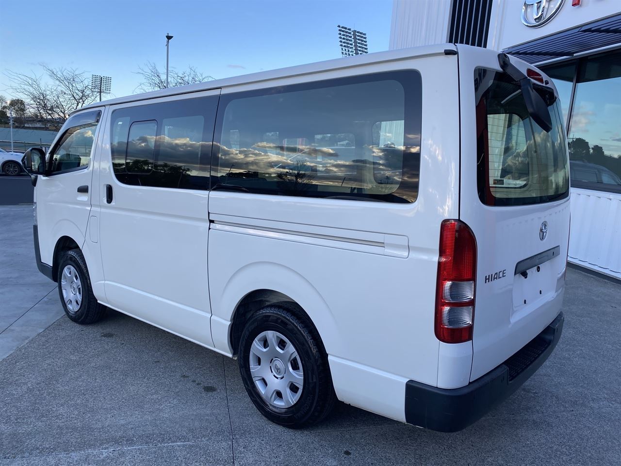 Vehicle image 3