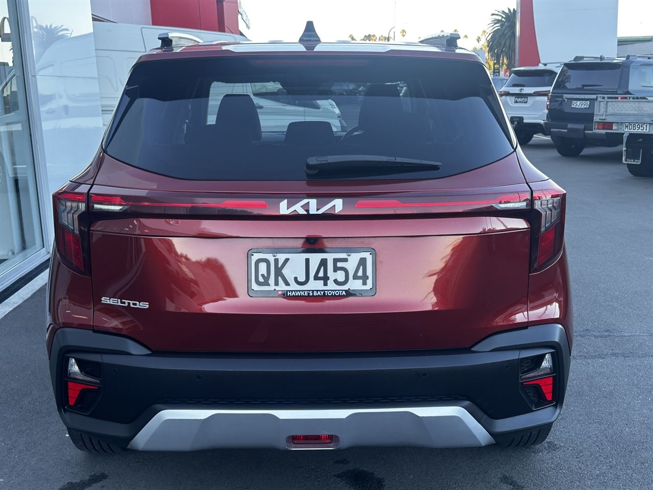 Vehicle image 4