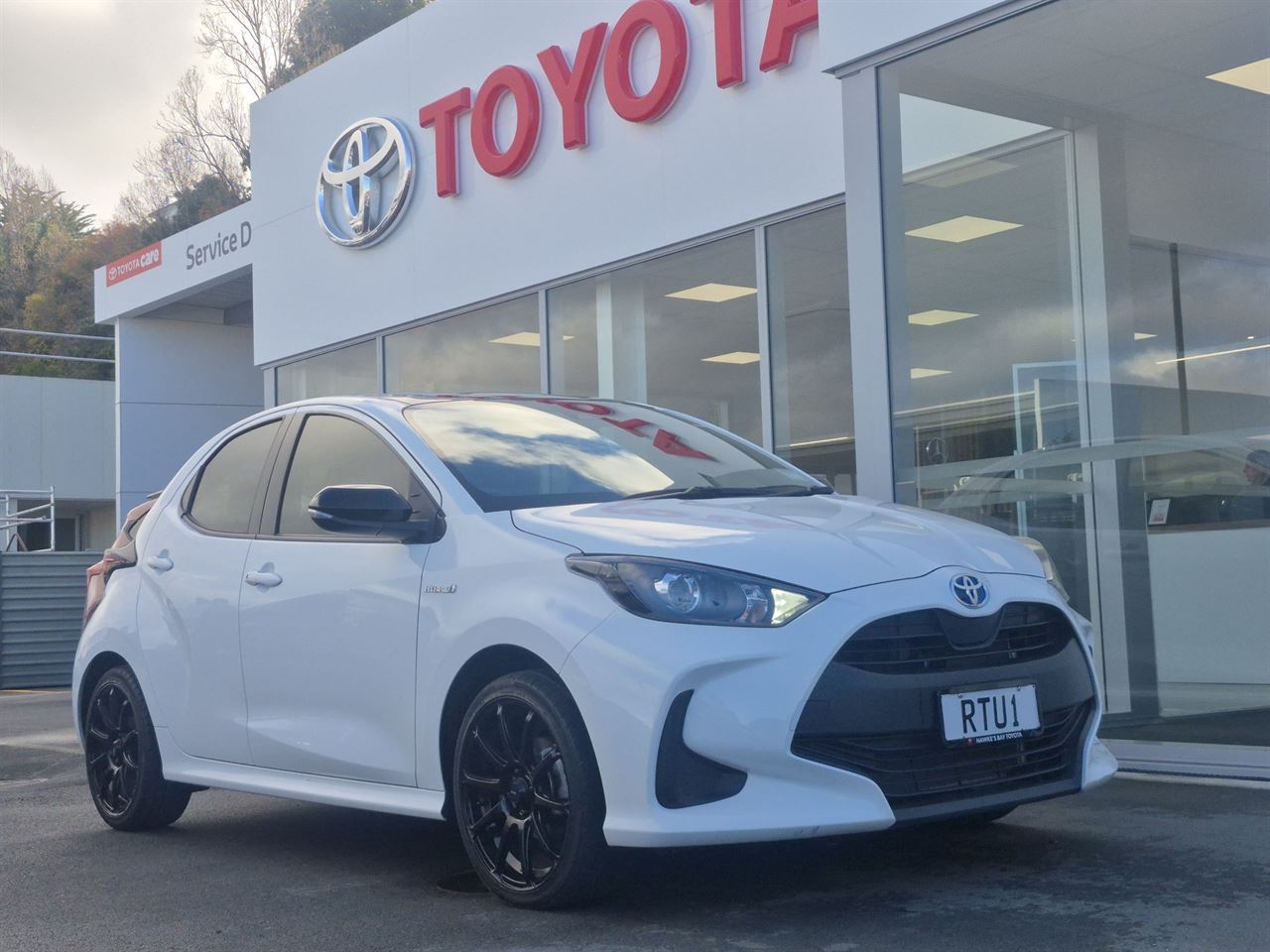 Vehicle image 1