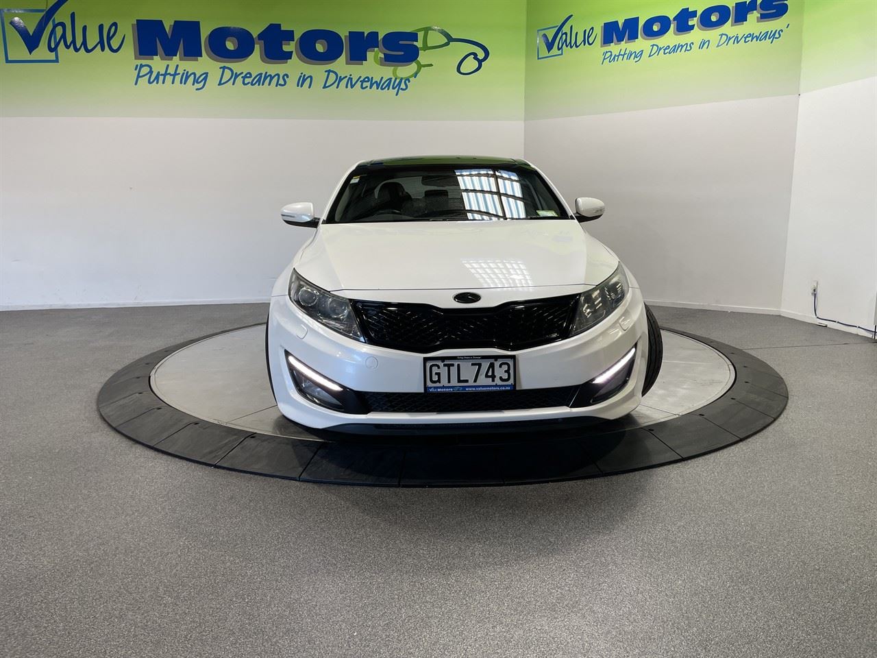 Vehicle image 2