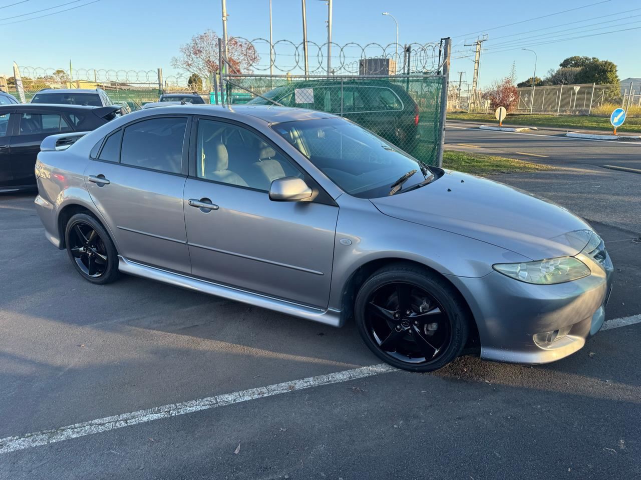 Vehicle image 3