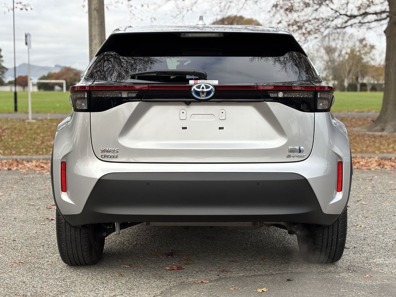 Vehicle image 4
