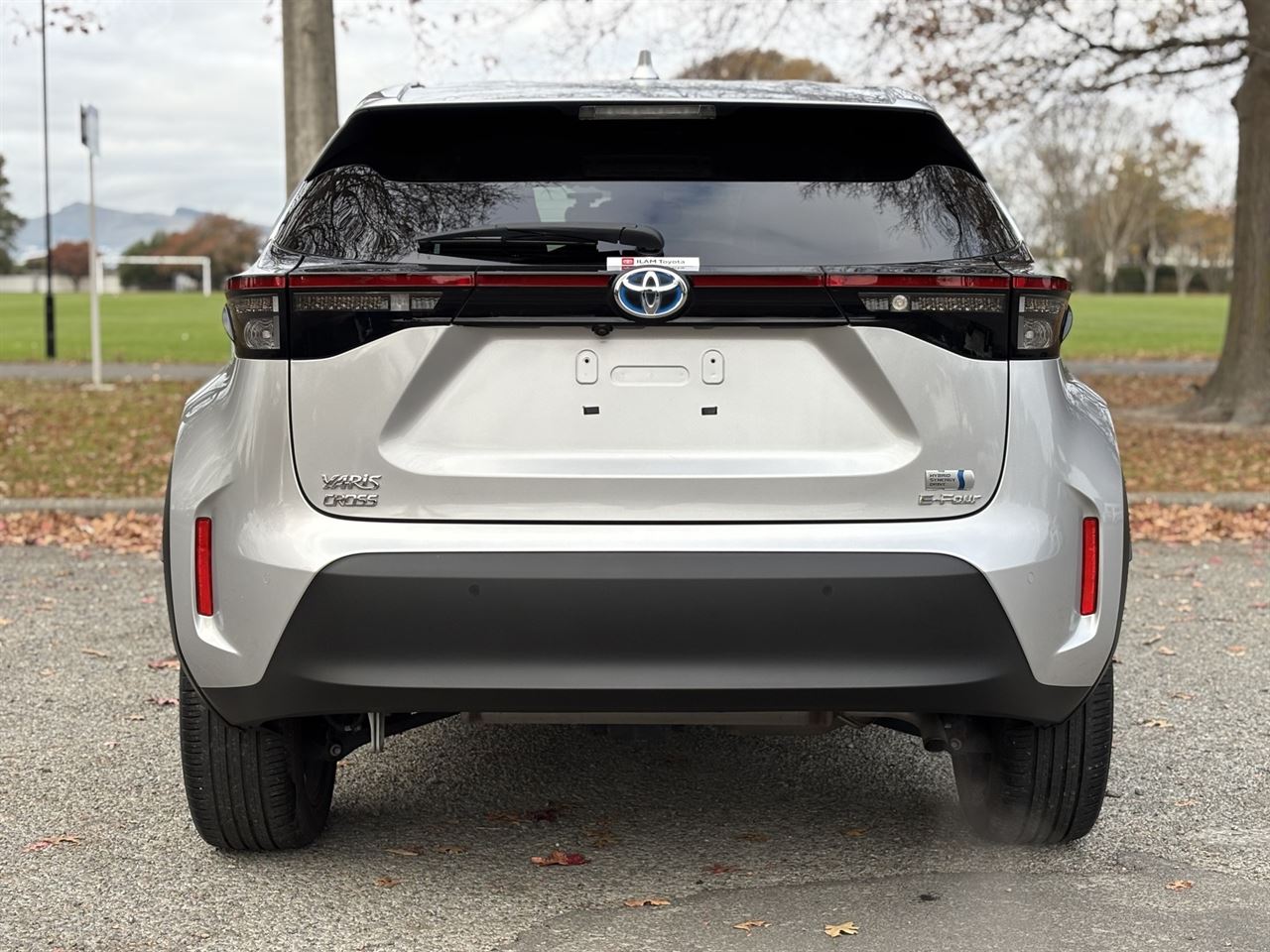 Vehicle image 4